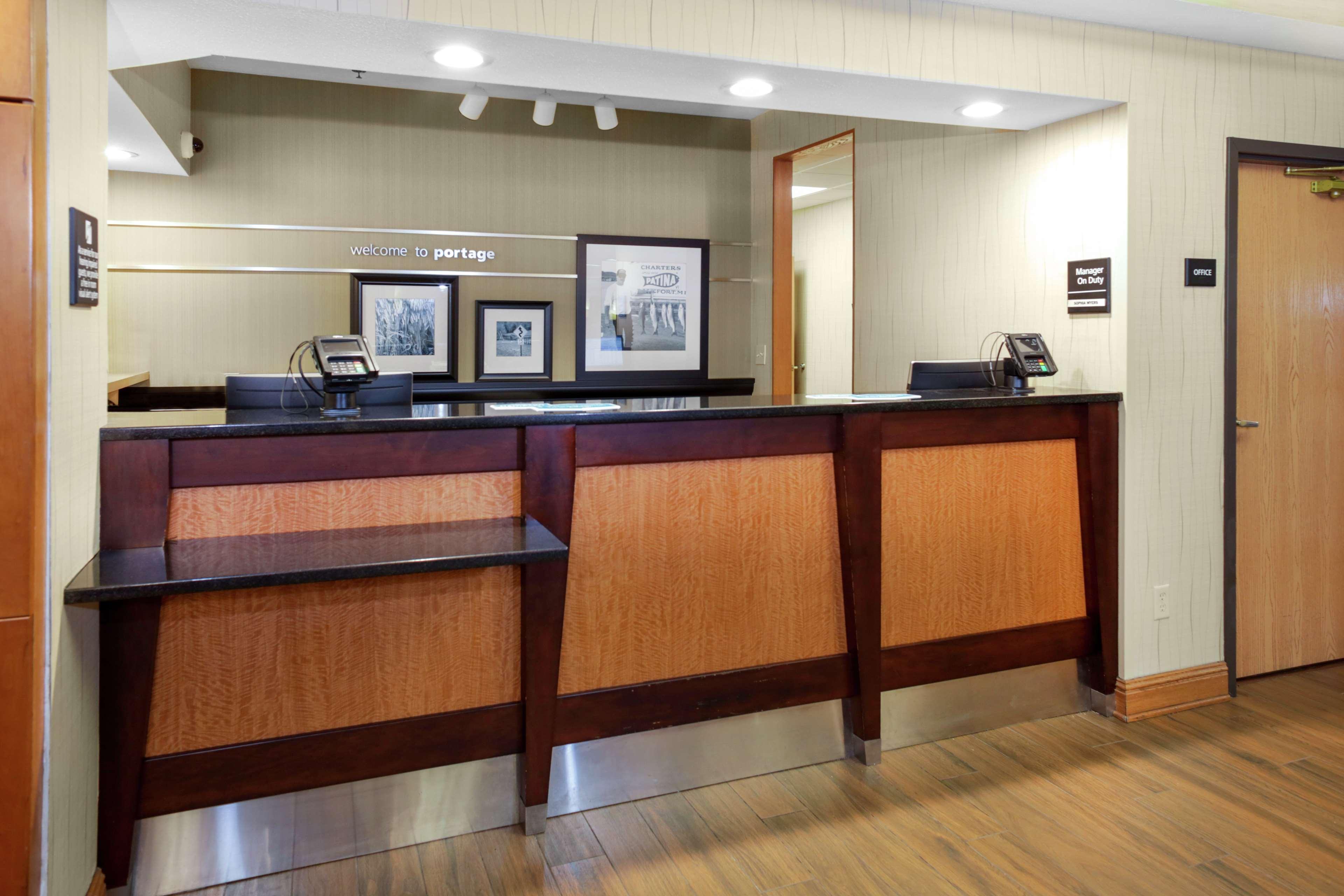 Hampton Inn Portage Zewnętrze zdjęcie